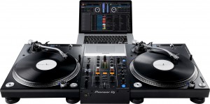 djm-450-set-plx-1000-laptop.png