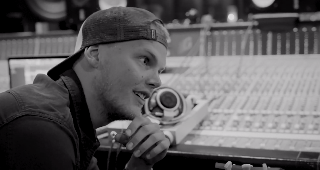 AVICII - Tim